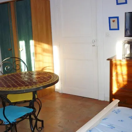 Studio Avec Wifi A Limoux